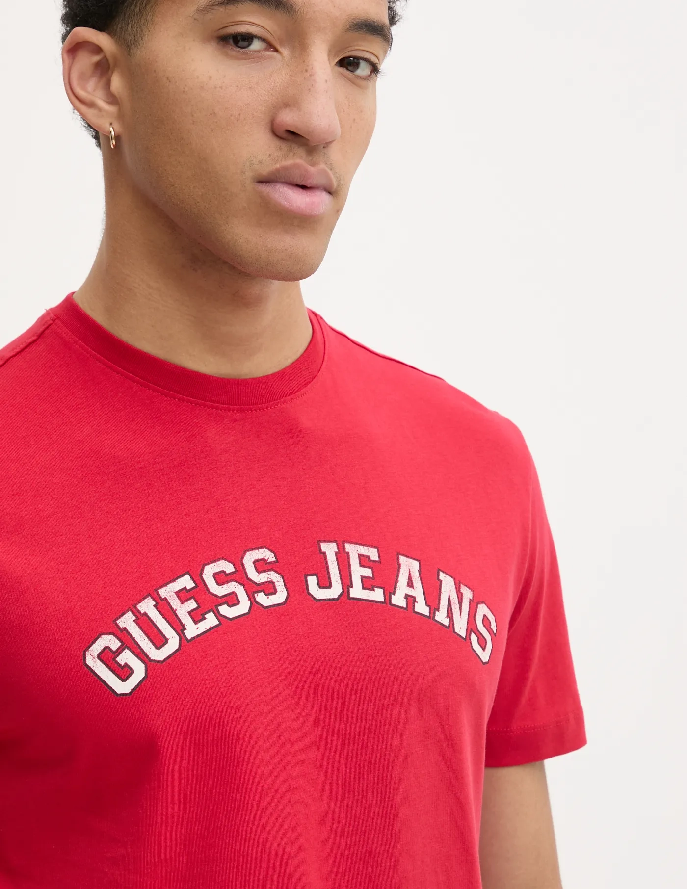 Футболка Guess Jeans, красный
Футболка Guess Jeans, красный