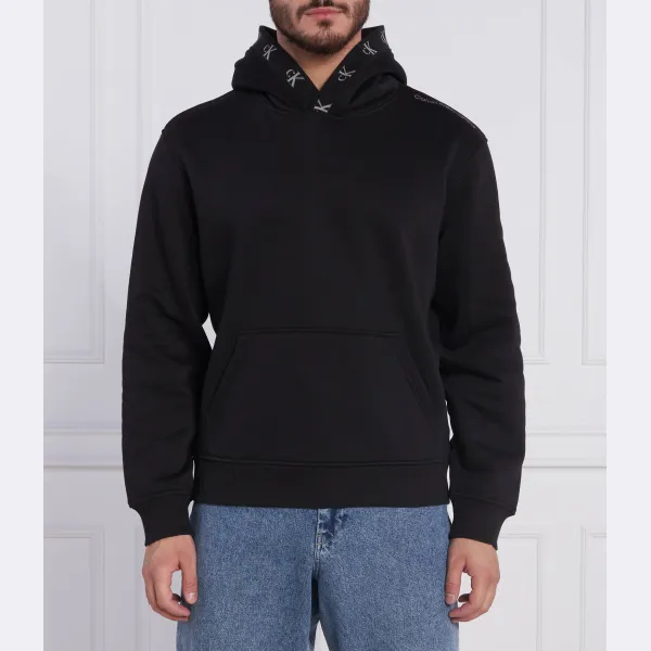 Толстовка стандартного кроя с жаккардовым логотипом Calvin Klein, черный
Толстовка стандартного кроя с жаккардовым логотипом Calvin Klein, черный