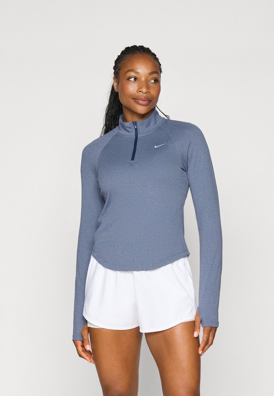 Топ Nike Performance TEMPO, Midnight Navy/Heather/Reflective Silver-Coloured/Dark Blue
Топ Nike Performance TEMPO, Midnight Navy/Heather/Reflective Silver-Coloured/Dark Blue