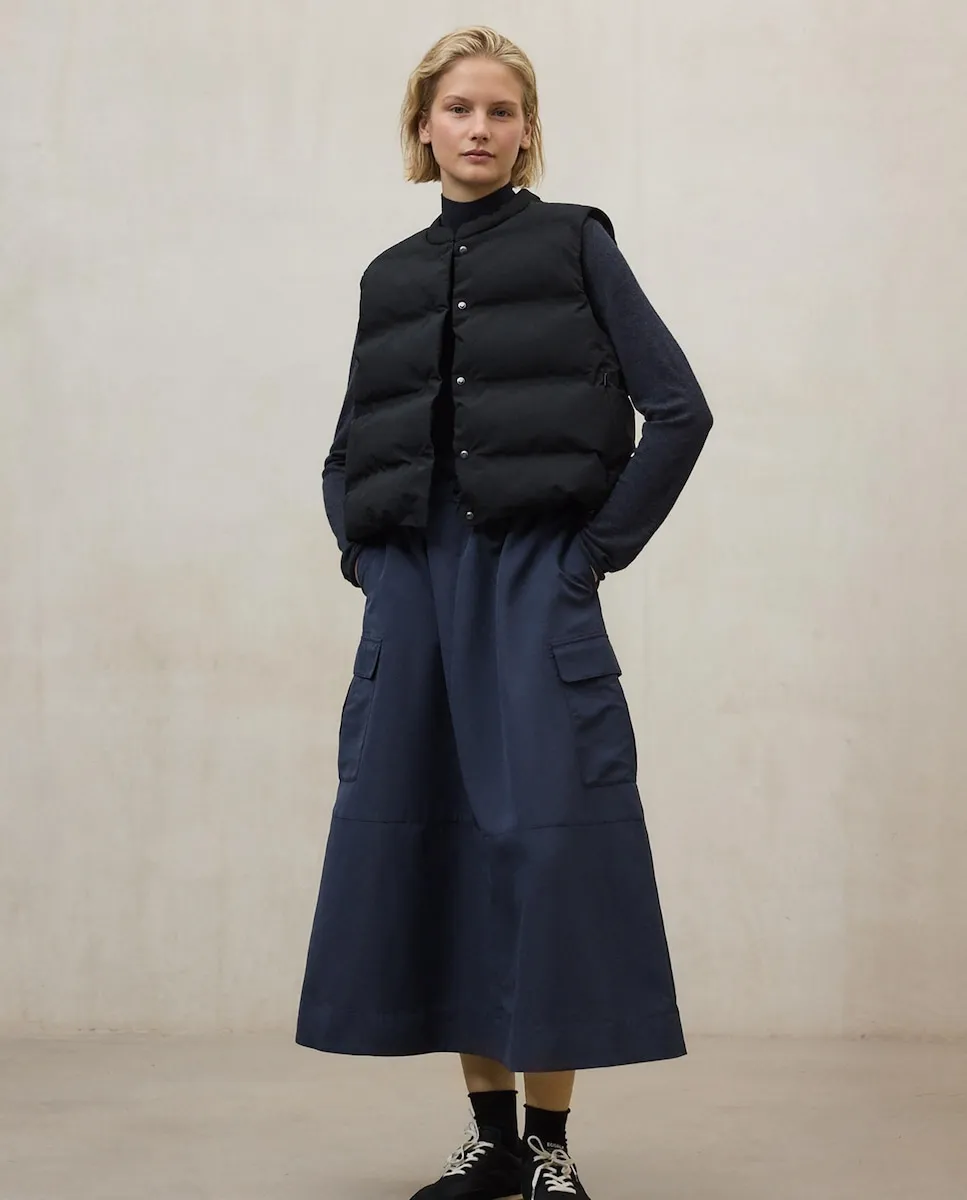 Миди-юбка со шнуровкой на талии и боковыми карманами Ecoalf, синий
Миди-юбка со шнуровкой на талии и боковыми карманами Ecoalf, синий