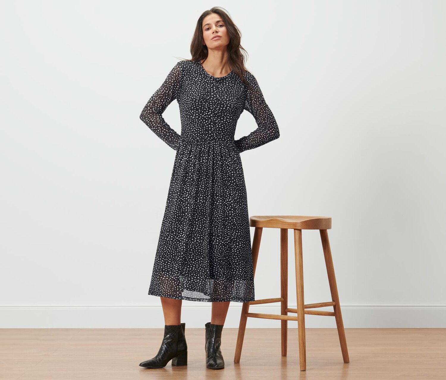 Сетчатое платье в горошек Tchibo
Сетчатое платье в горошек Tchibo