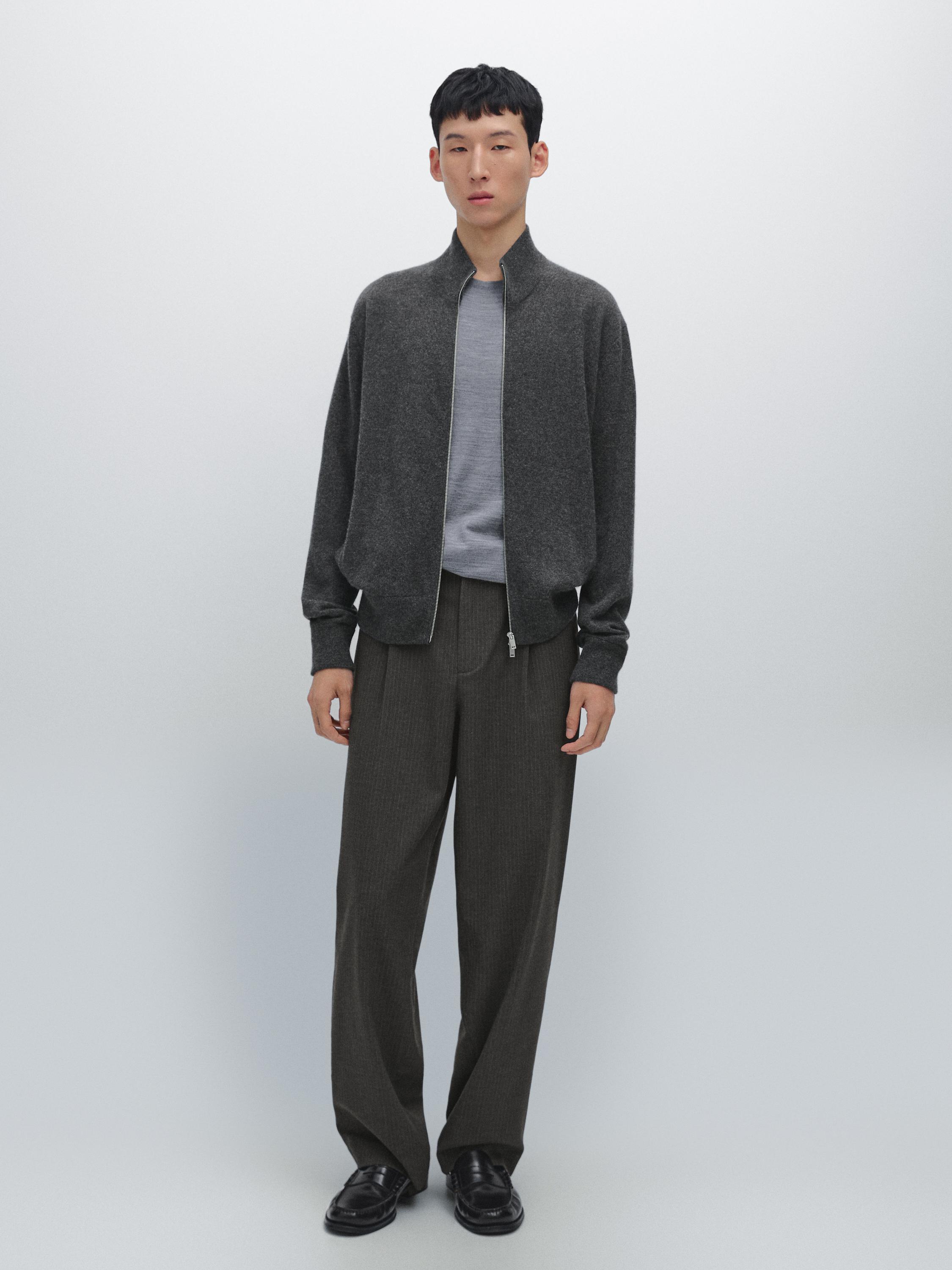 Кардиган на молнии из 100% кашемира Massimo Dutti, темно-серый
Кардиган на молнии из 100% кашемира Massimo Dutti, темно-серый