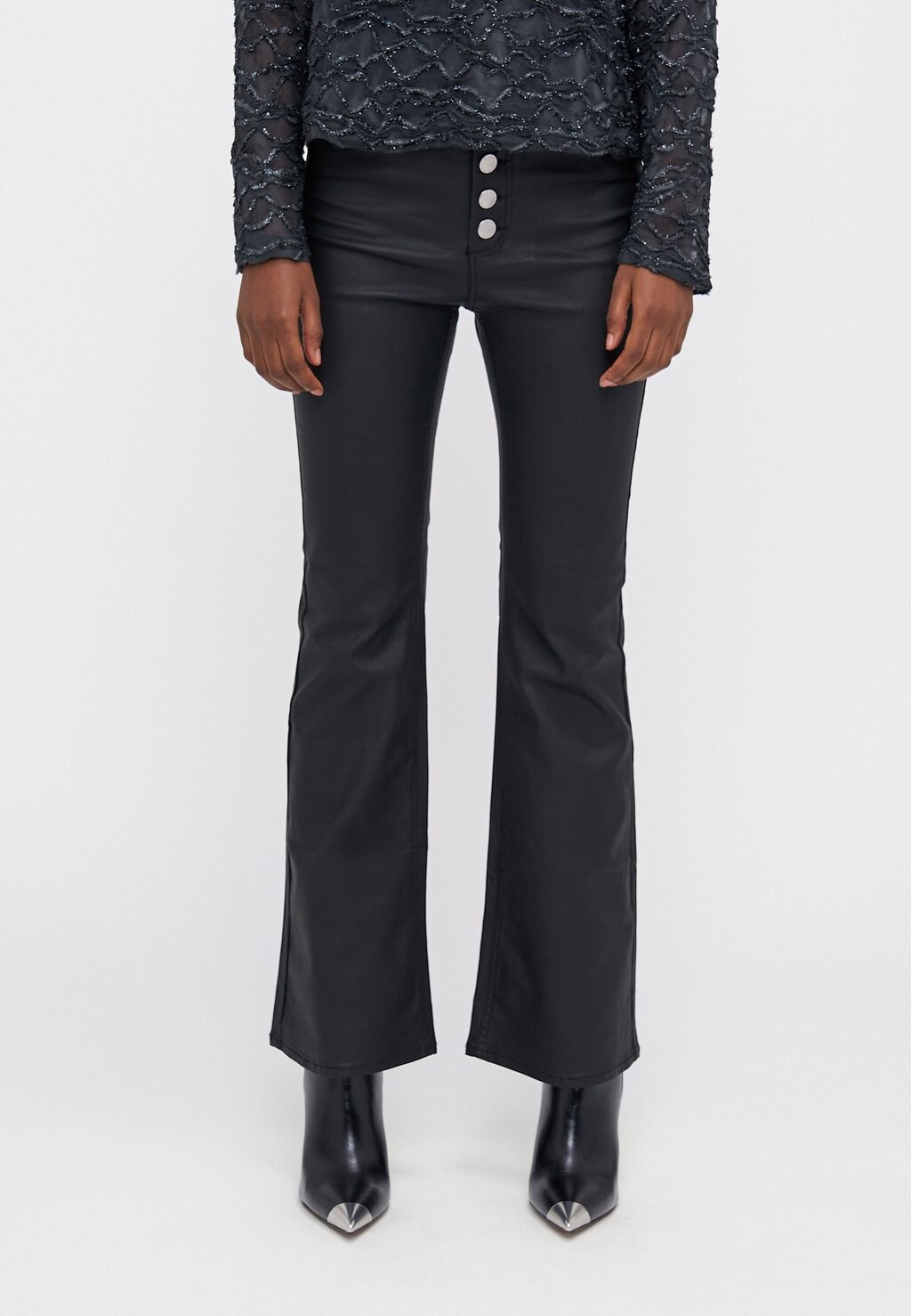 Брюки ONLBLUSH GOSH FLARED ONLY Petite, черный
Брюки ONLBLUSH GOSH FLARED ONLY Petite, черный