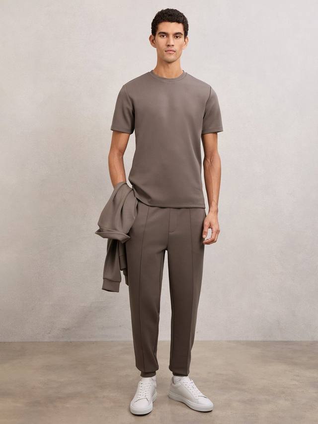 Футболка Bradley с коротким рукавом и круглым вырезом Reiss, Light Brown
Футболка Bradley с коротким рукавом и круглым вырезом Reiss, Light Brown