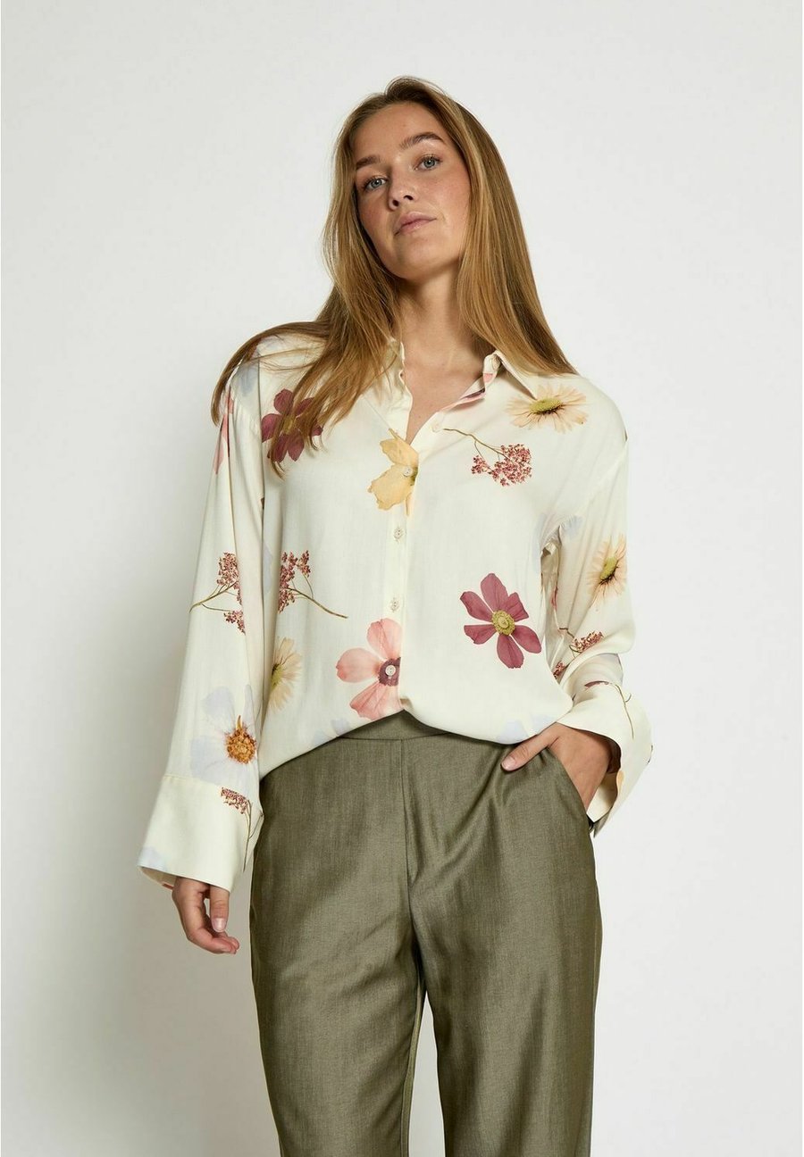Блуза Desires Button-down blouse, P Tofu Print/White
Блуза Desires Button-down blouse, P Tofu Print/White