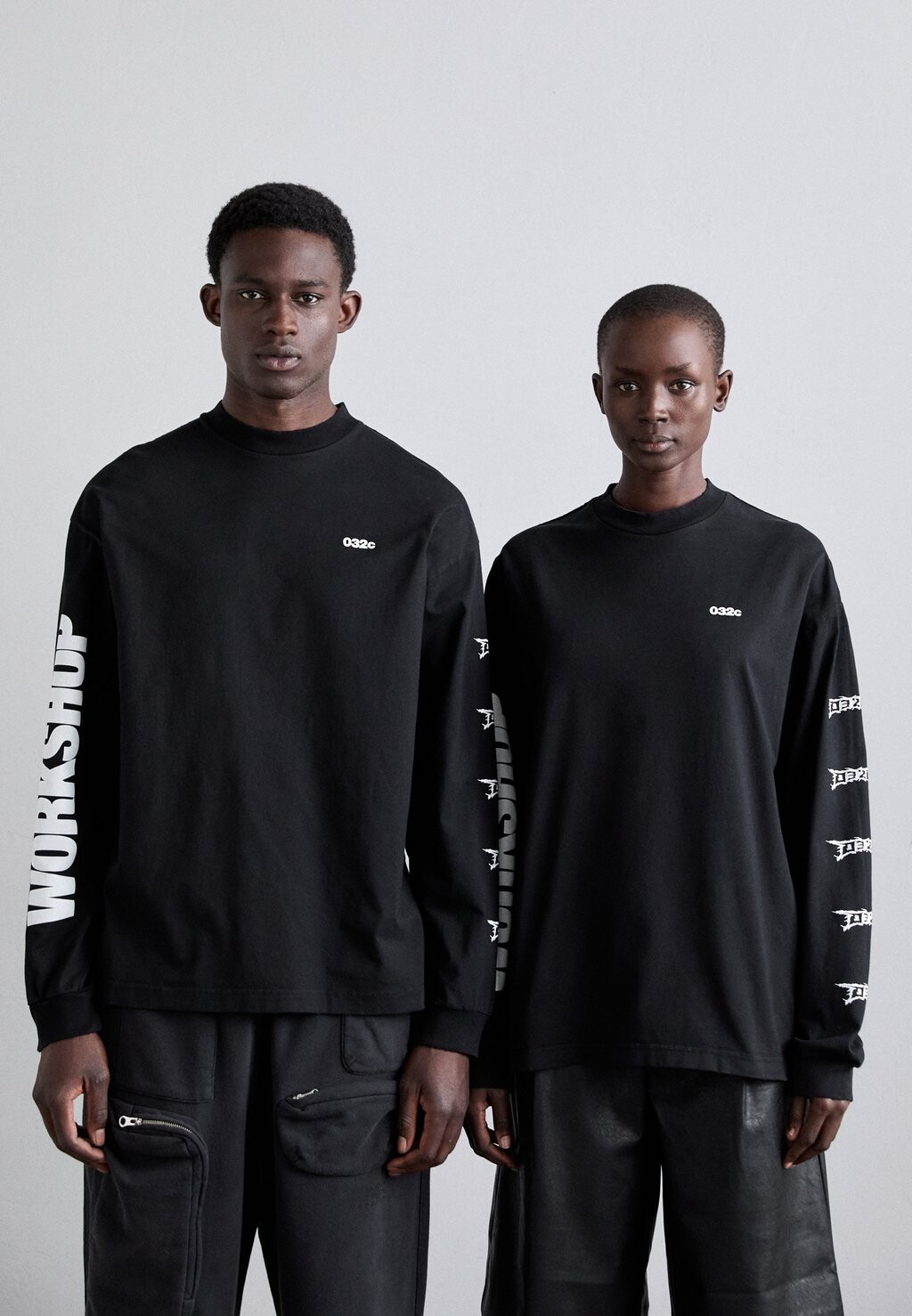 Рубашка с длинным рукавом NERVE SHATTER BOXY LONGSLEEVE UNISEX 032c, антрацит 
Рубашка с длинным рукавом NERVE SHATTER BOXY LONGSLEEVE UNISEX 032c, антрацит