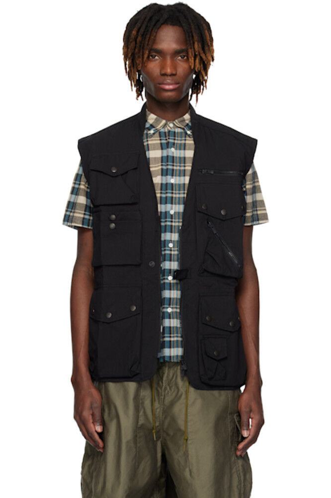 Черный полевой жилет NEEDLES
Черный полевой жилет NEEDLES