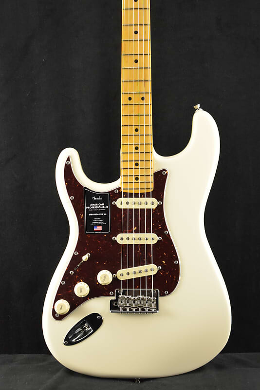 Электрогитара Fender American Professional II Stratocaster Left-Hand MN Olympic White
Электрогитара Fender American Professional II Stratocaster Left-Hand MN Olympic White