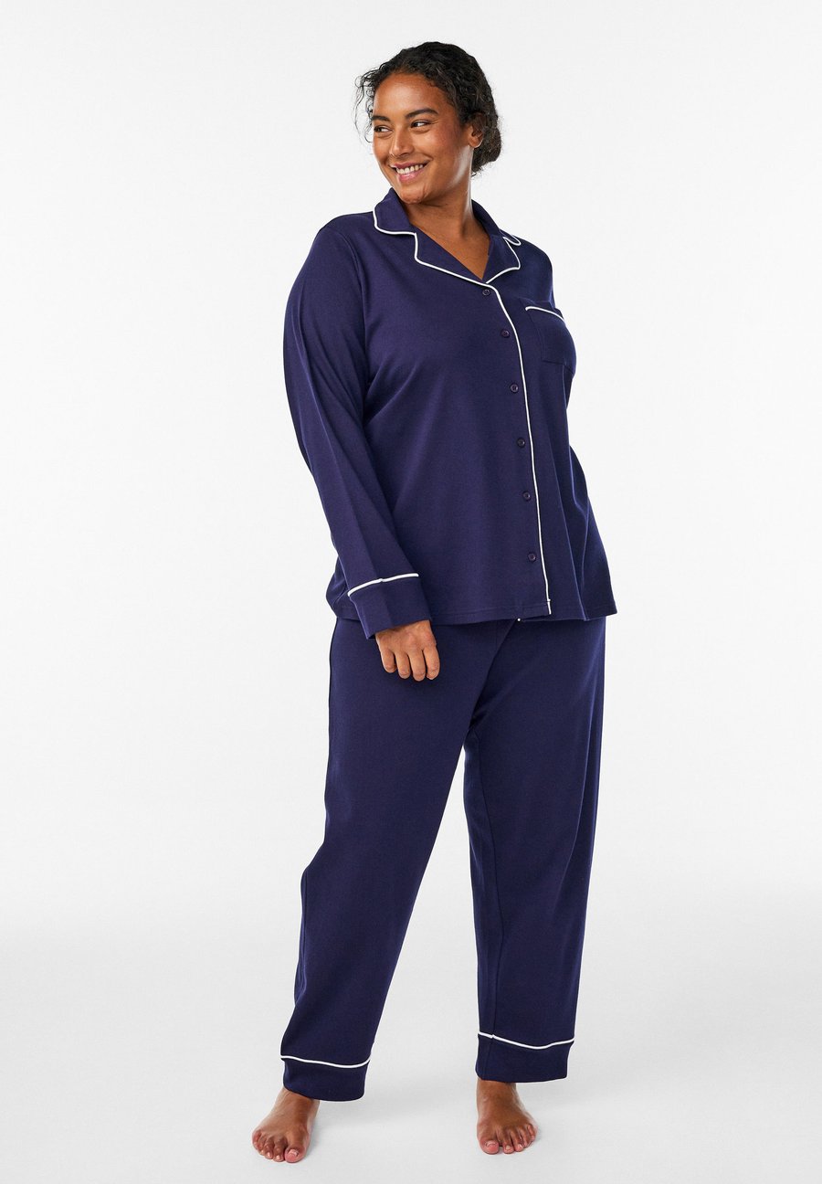 Пижамные брюки Zizzi Pyjama bottoms, Evening B W White/Dark Blue
Пижамные брюки Zizzi Pyjama bottoms, Evening B W White/Dark Blue