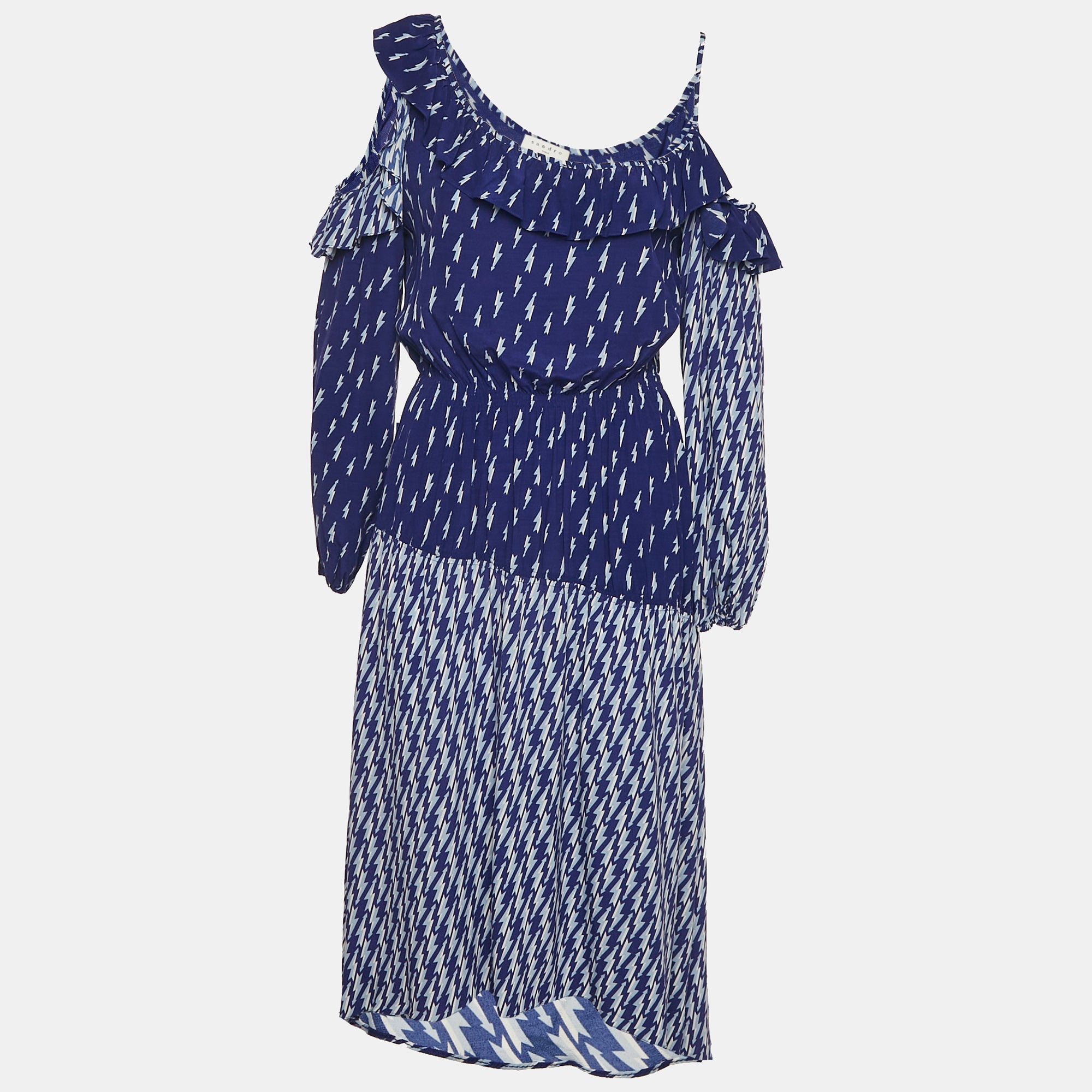 Платье-миди Sandro из крепа с принтом в виде синих молний и открытыми плечами
Платье-миди Sandro из крепа с принтом в виде синих молний и открытыми плечами