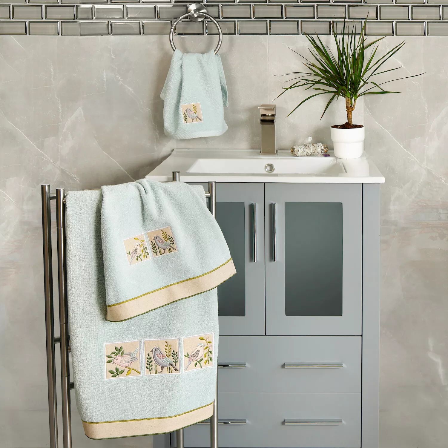 Linum Home Textiles Турецкий хлопок Belinda Набор украшенных полотенец из 3 предметов
Linum Home Textiles Турецкий хлопок Belinda Набор украшенных полотенец из 3 предметов