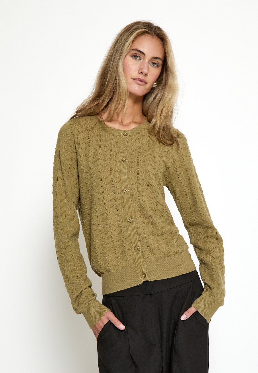 Кардиган PEPPERCORN ROSY , Gray Green/Light Green
Кардиган PEPPERCORN ROSY , Gray Green/Light Green