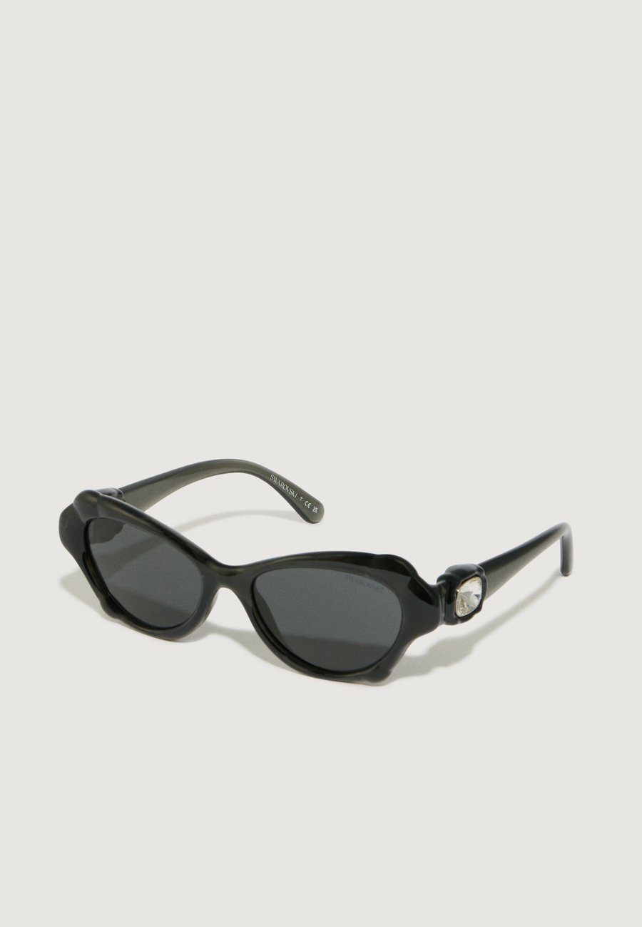 Солнцезащитные очки Swarovski Sunglasses, Dark Grey
Солнцезащитные очки Swarovski Sunglasses, Dark Grey