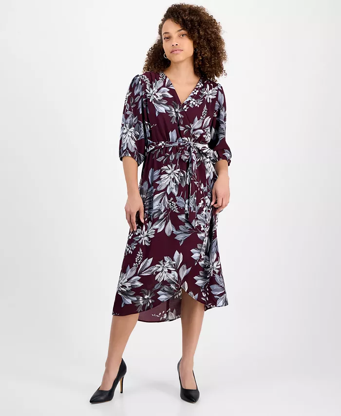 Платье-миди с запахом и принтом Petite Connected, мультиколор
Платье-миди с запахом и принтом Petite Connected, мультиколор