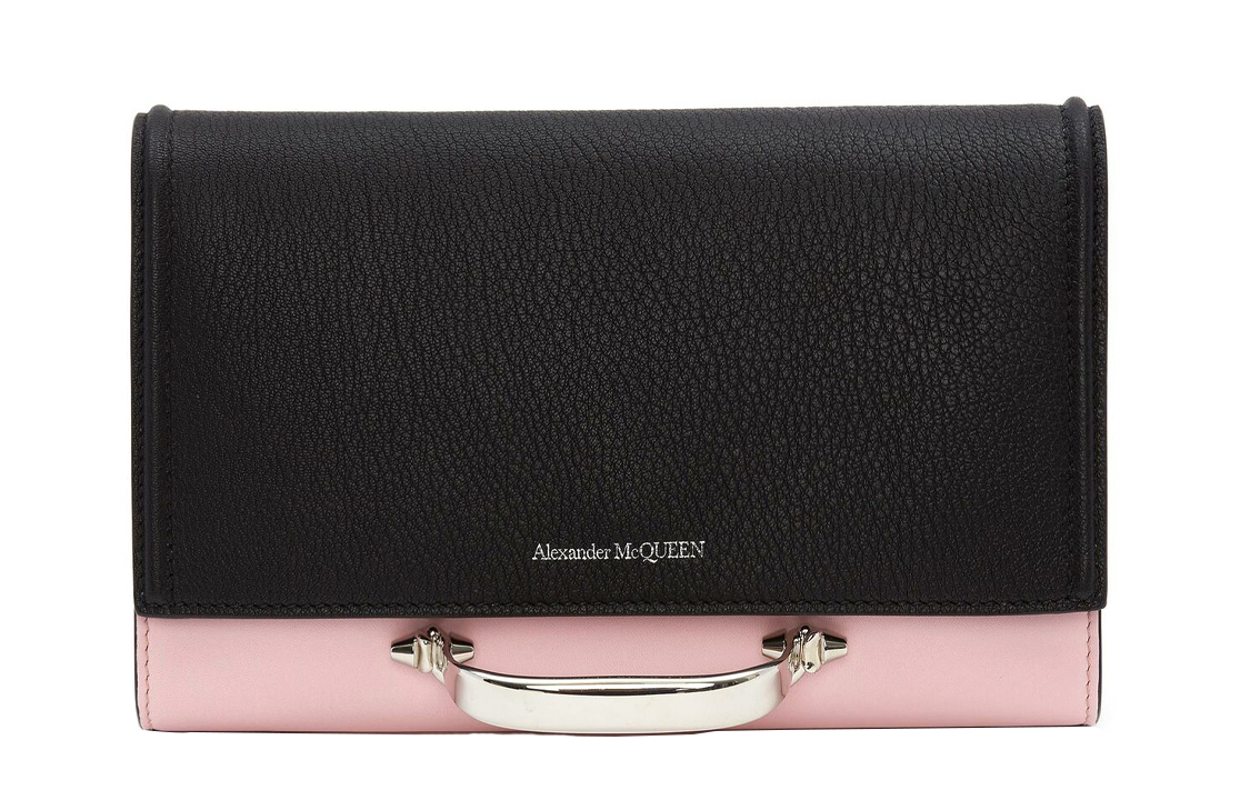 Alexander McQueen Клатч
Alexander McQueen Клатч