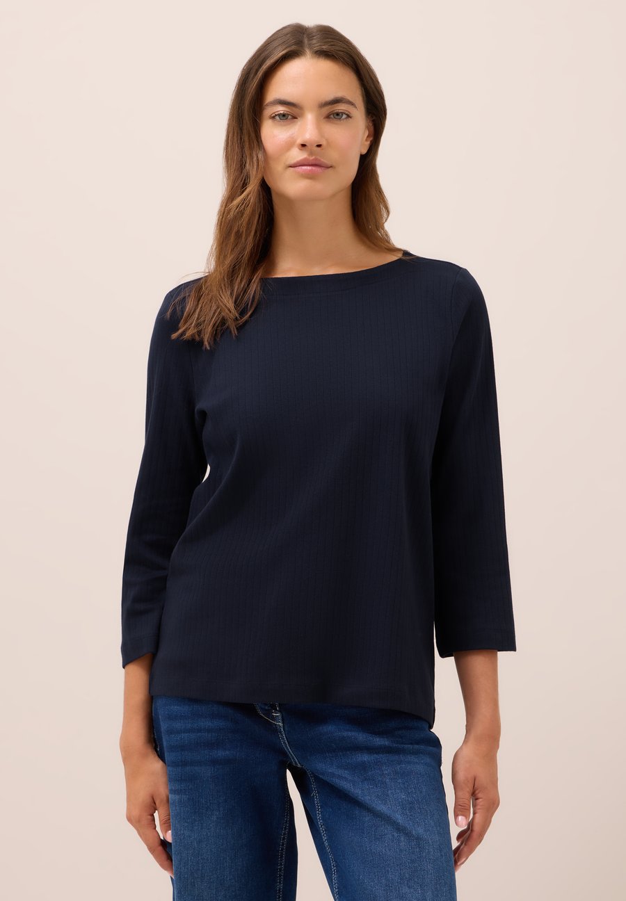 Топ Cecil Long sleeved top, Blau/Dark Blue
Топ Cecil Long sleeved top, Blau/Dark Blue