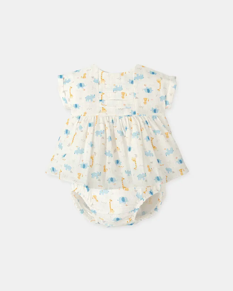 Платье для девочки с анималистичным принтом и трусики в тон Tutto Piccolo, белый
Платье для девочки с анималистичным принтом и трусики в тон Tutto Piccolo, белый