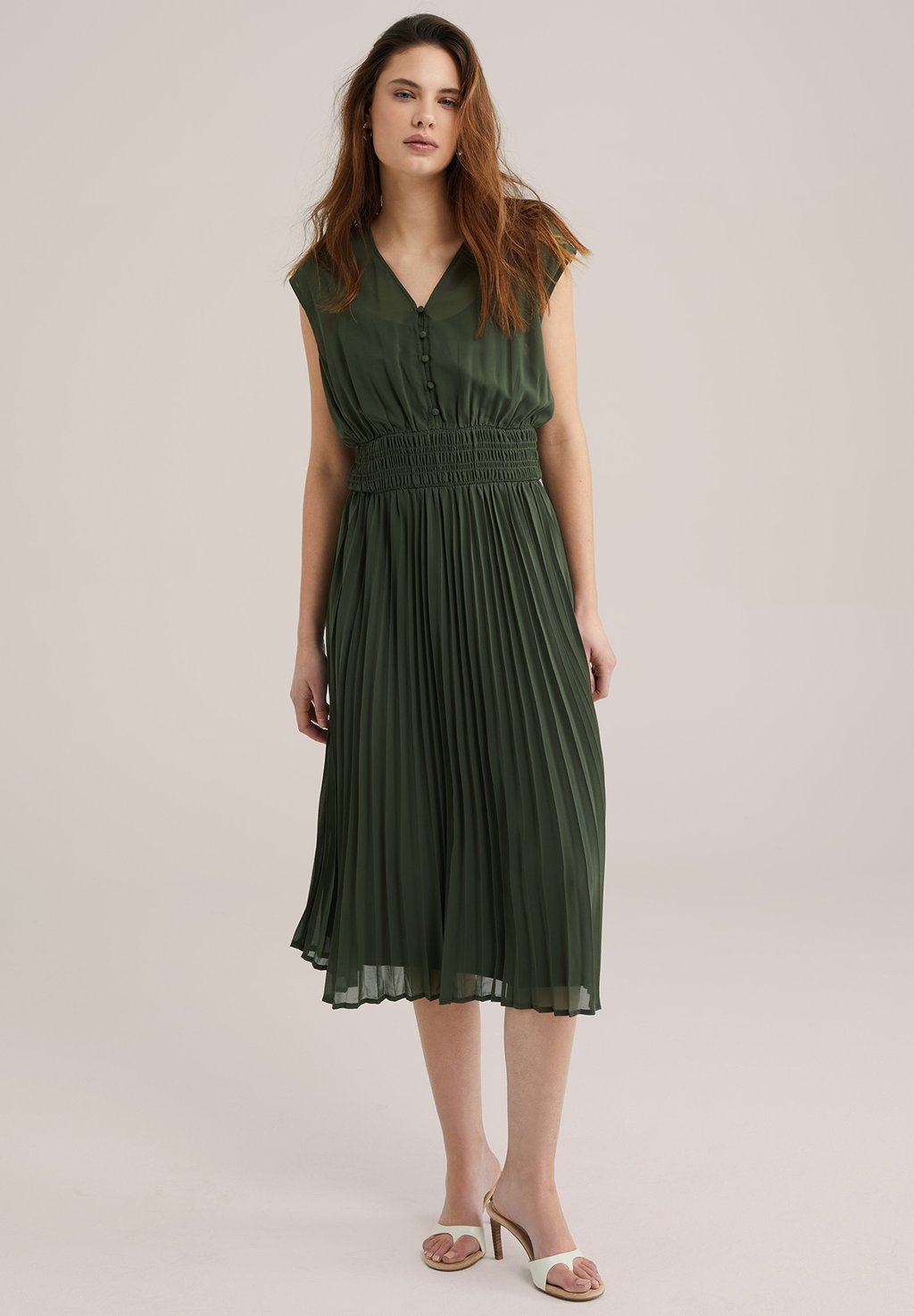 Повседневное платье WE Fashion, цвет Army Green
Повседневное платье WE Fashion, цвет Army Green