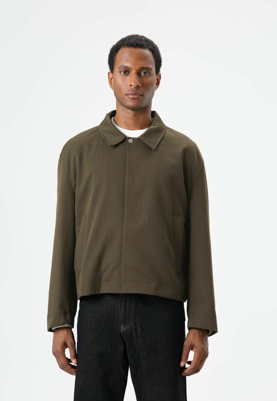 Куртка D.MoRo Light jacket, Khaki
Куртка D.MoRo Light jacket, Khaki