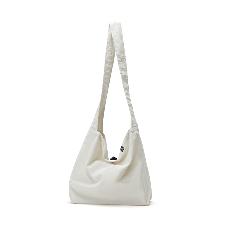 ODDCIRKUS Полиамидная наплечная сумка кросс-боди унисекс ярко-оранжевая фиолетовая экрю, Ecru
ODDCIRKUS Полиамидная наплечная сумка кросс-боди унисекс ярко-оранжевая фиолетовая экрю, Ecru