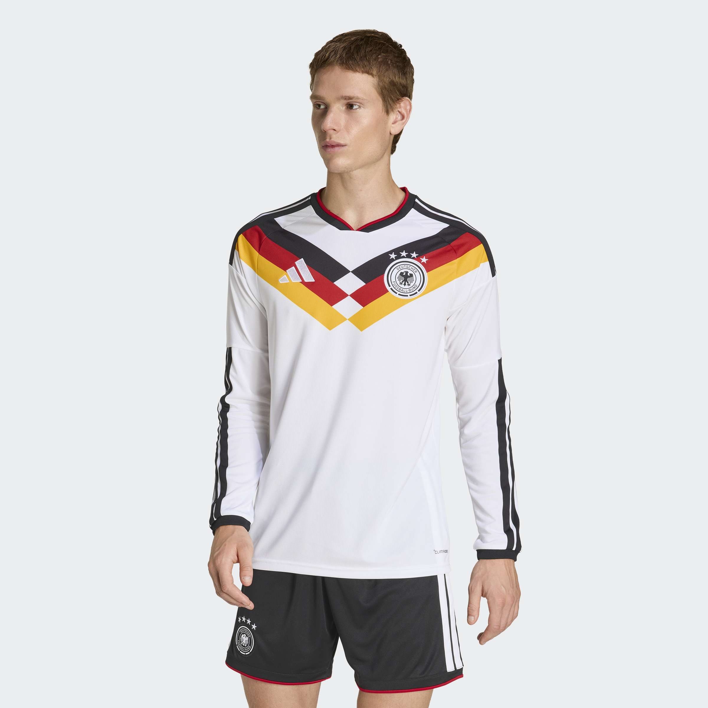 Adidas Performance Джерси 'Deutschland 26' в белом цвете
Adidas Performance Джерси 'Deutschland 26' в белом цвете
