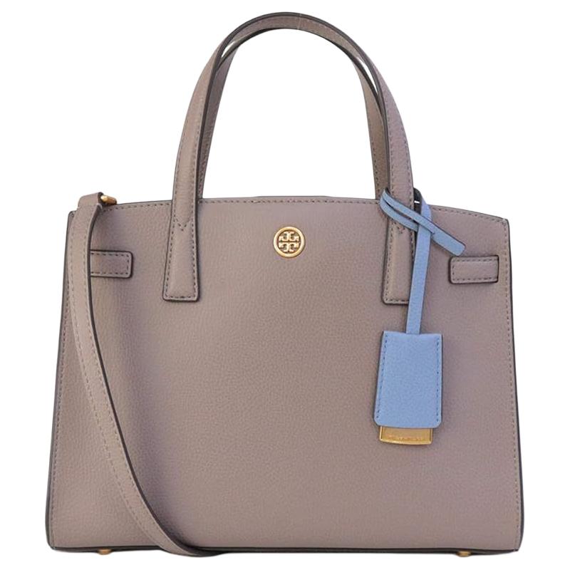 TORY BURCH Кожаная сумка кроссбоди через плечо маленькая женская серая
TORY BURCH Кожаная сумка кроссбоди через плечо маленькая женская серая