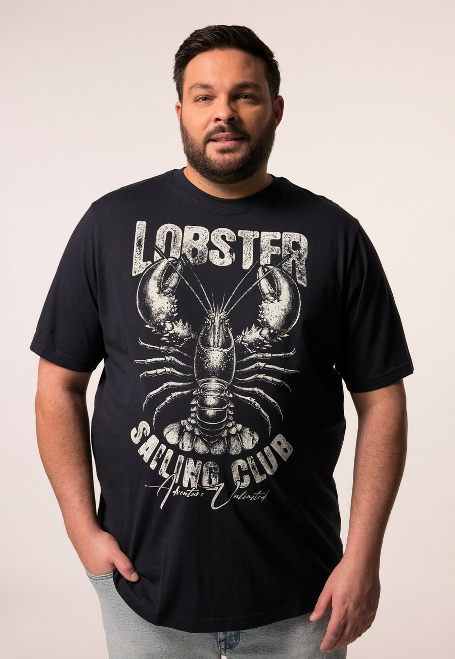 Футболка Men Plus HALBARM, Navy Blue/Dark Blue, Синий, Футболка Men Plus HALBARM, Navy Blue/Dark Blue
Футболка Men Plus HALBARM, Navy Blue/Dark Blue, Синий, Футболка Men Plus HALBARM, Navy Blue/Dark Blue