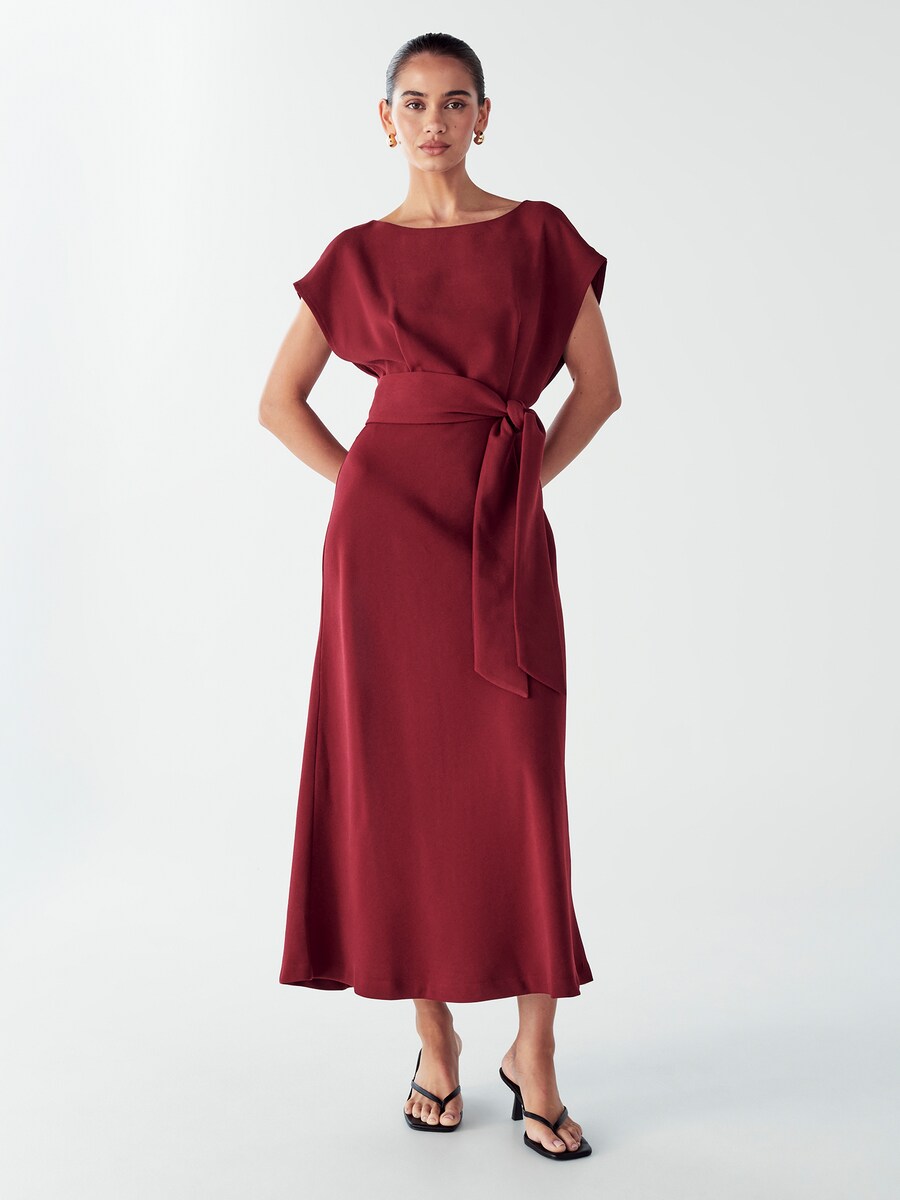 Миди платье Willa SHAUNA, Red
Миди платье Willa SHAUNA, Red