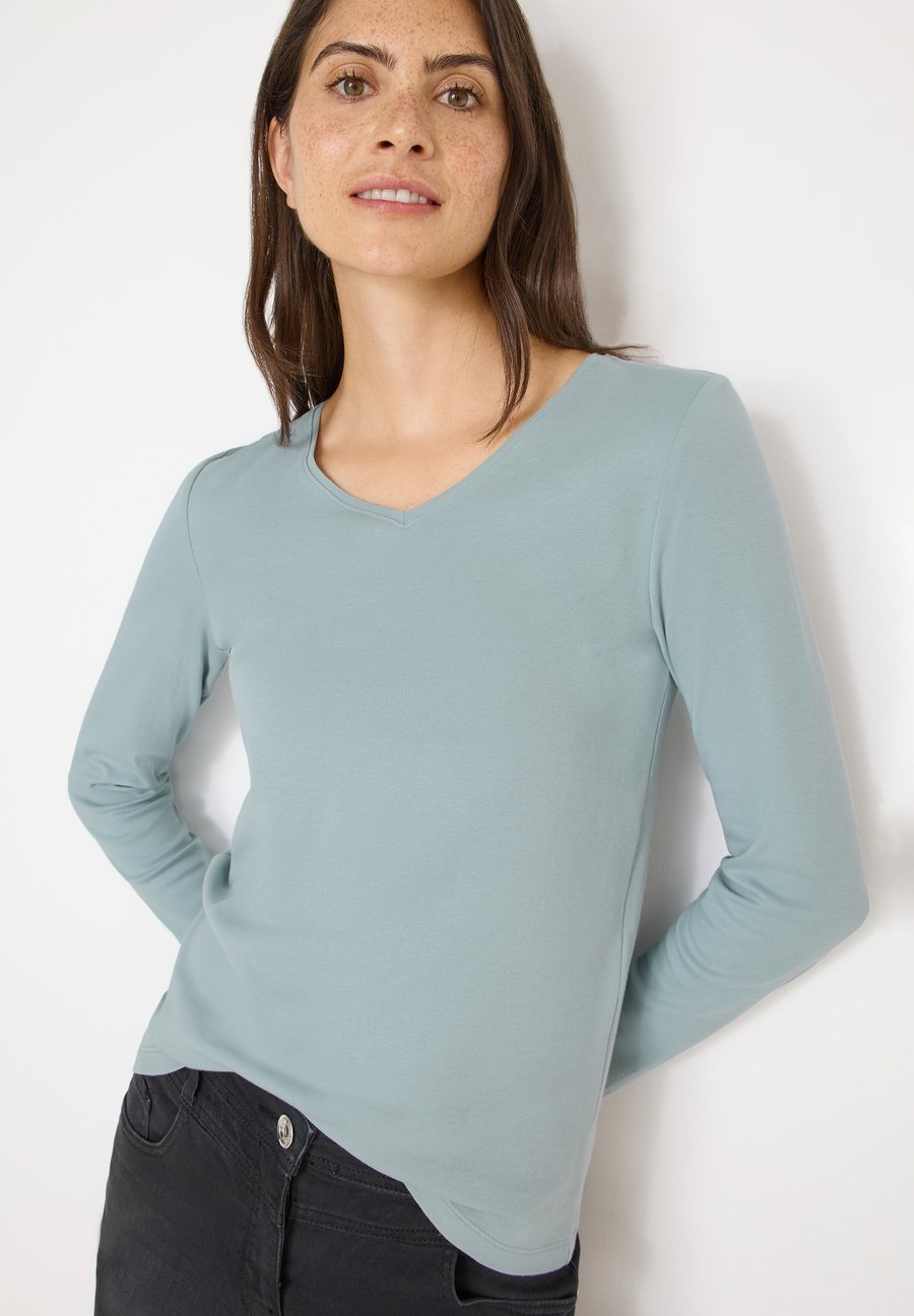 Топ Cecil V-NECK LANGARM, Blau/Light Blue
Топ Cecil V-NECK LANGARM, Blau/Light Blue