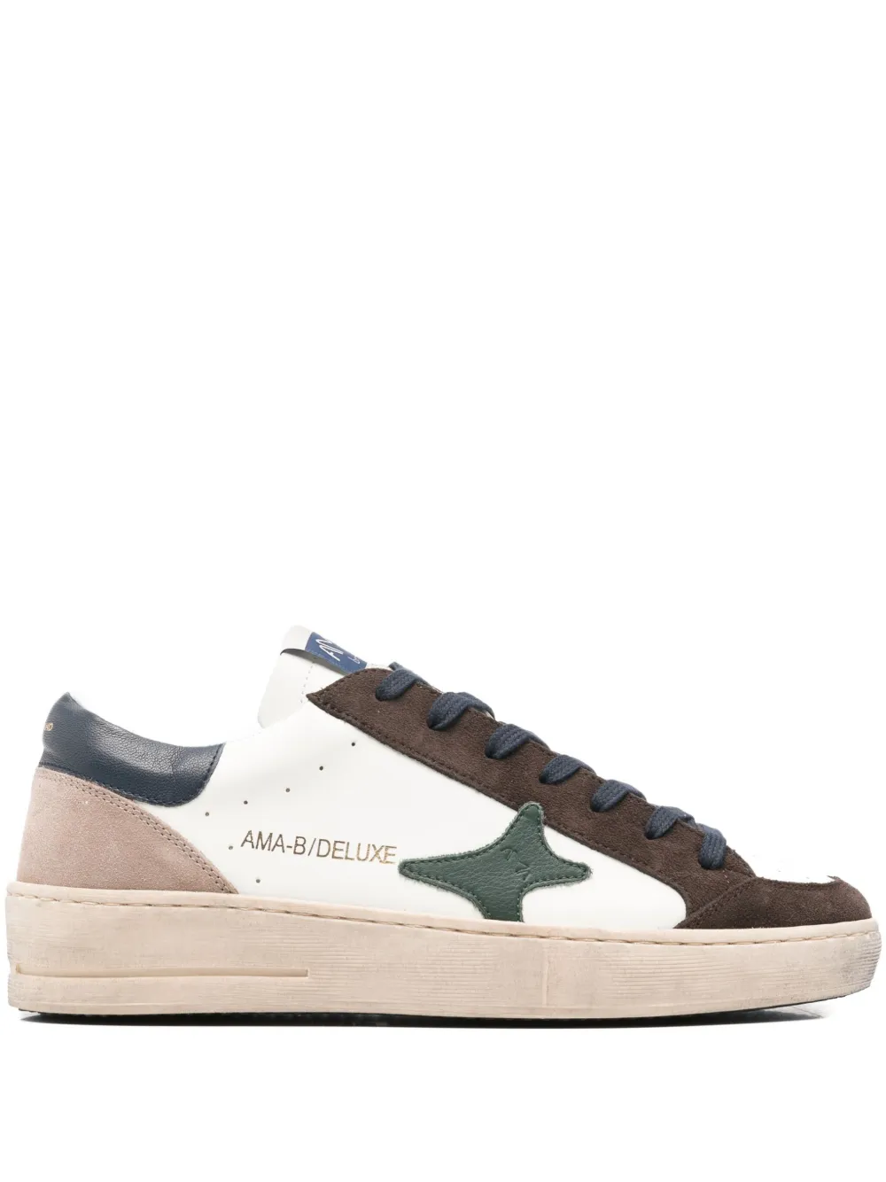 Кроссовки Deluxe с аппликацией Ama Brand, белый
Кроссовки Deluxe с аппликацией Ama Brand, белый