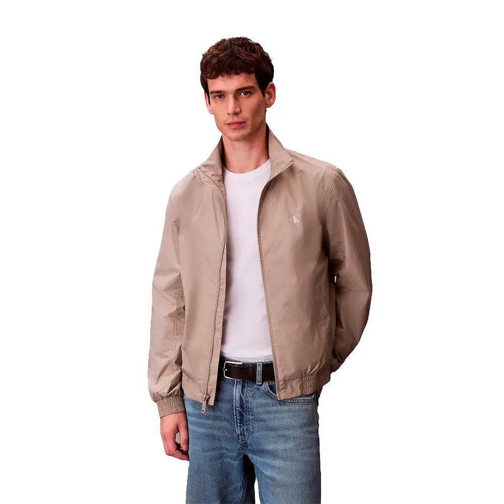 Техническая куртка Calvin Klein Jeans, бежевый
Техническая куртка Calvin Klein Jeans, бежевый