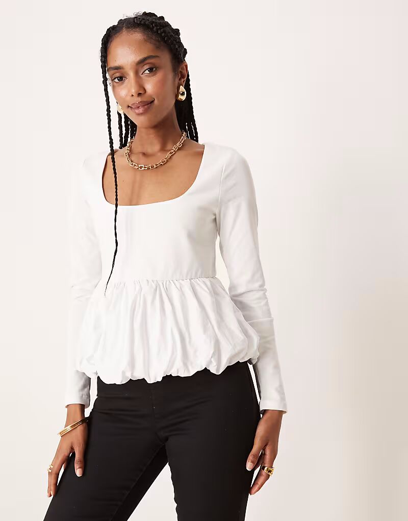 Гламурные топы с квадратным вырезом белого цвета Glamorous
Гламурные топы с квадратным вырезом белого цвета Glamorous