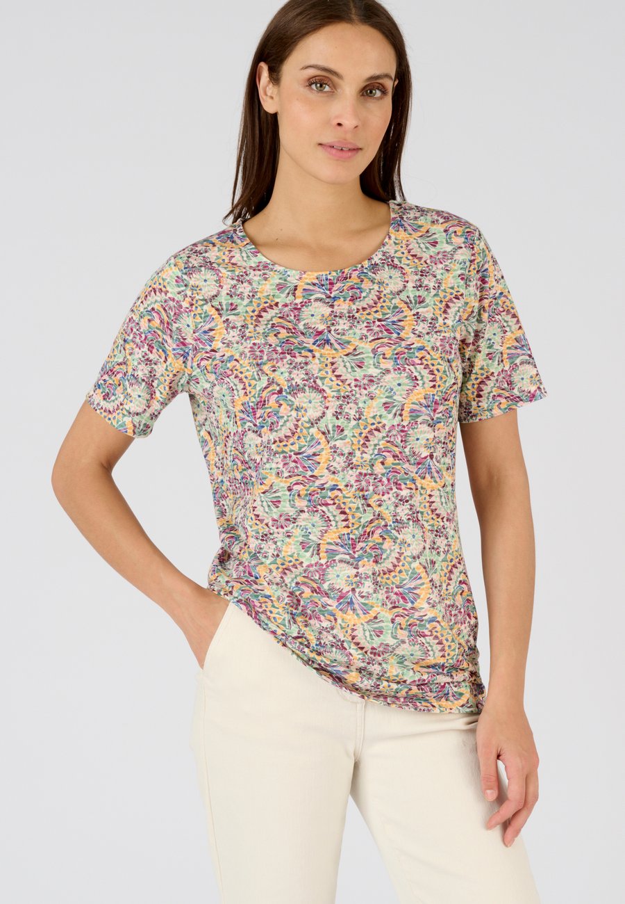 Футболка Damart DÉVORÉE, Vert Graphique/Green
Футболка Damart DÉVORÉE, Vert Graphique/Green