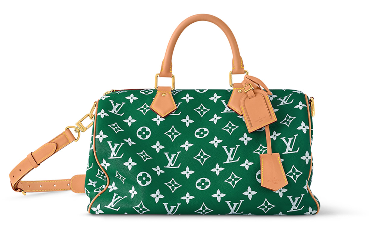 LOUIS VUITTON Сумка Speedy P9 Bandoulière 40 Monogram кожаная зеленая
LOUIS VUITTON Сумка Speedy P9 Bandoulière 40 Monogram кожаная зеленая
