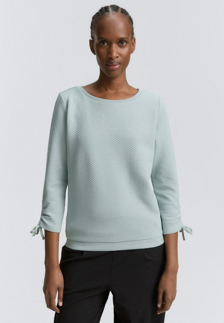 Толстовка TOM TAILOR DENIM SLEEVE DETAIL, Silver Cloud Blue/Light Blue
Толстовка TOM TAILOR DENIM SLEEVE DETAIL, Silver Cloud Blue/Light Blue