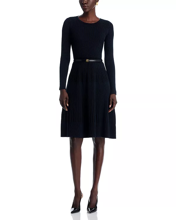 Платье с расклешенным подолом - эксклюзив T Tahari, черный
Платье с расклешенным подолом - эксклюзив T Tahari, черный