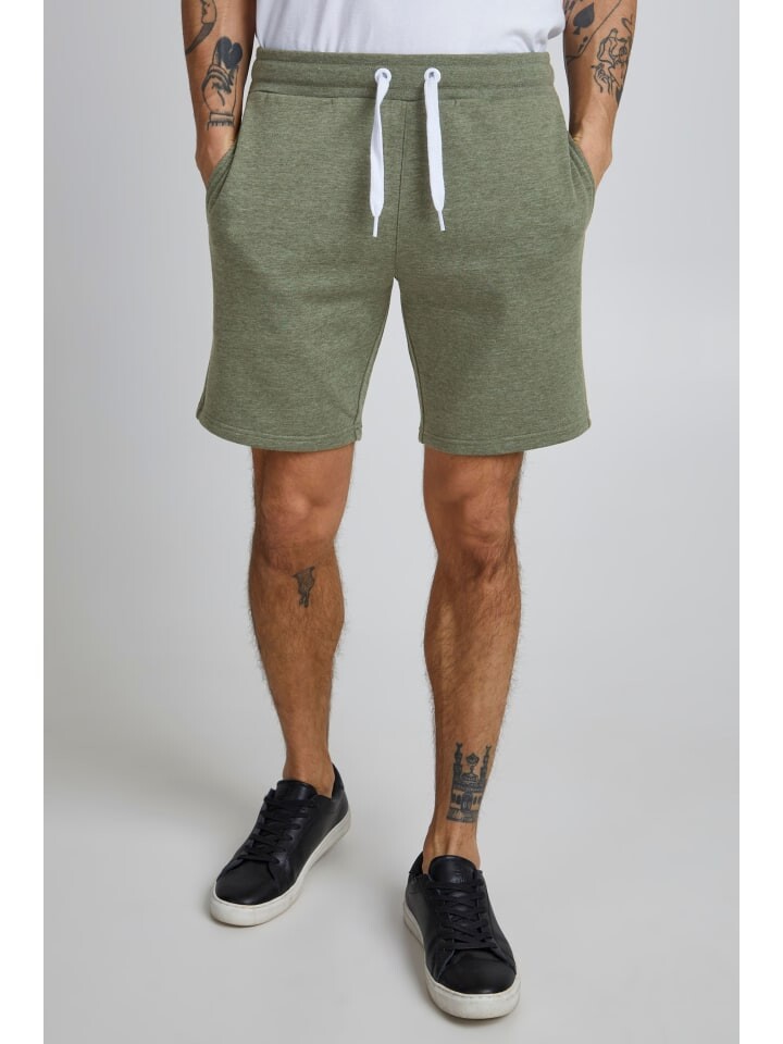 Тканевые шорты !SOLID, зеленый 
Тканевые шорты !SOLID, зеленый