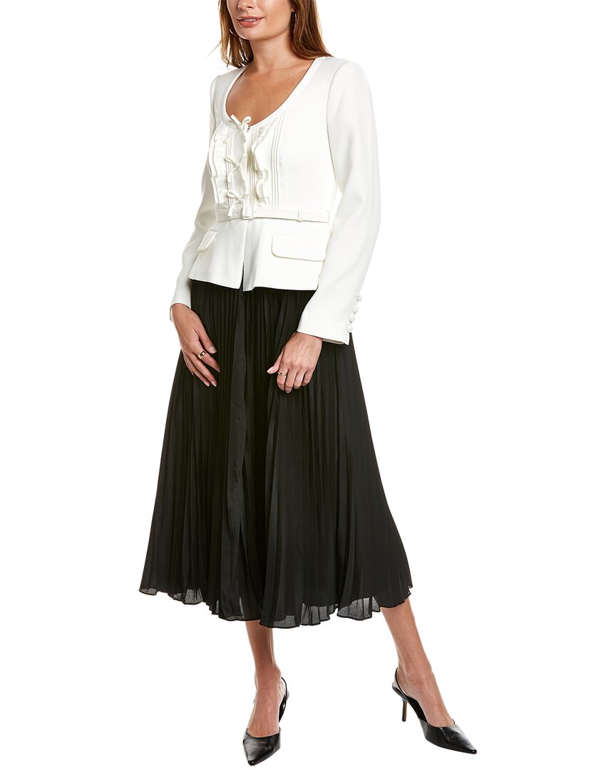 Платье миди с плиссировкой «Автопортрет» Self-Portrait, белый
Платье миди с плиссировкой «Автопортрет» Self-Portrait, белый