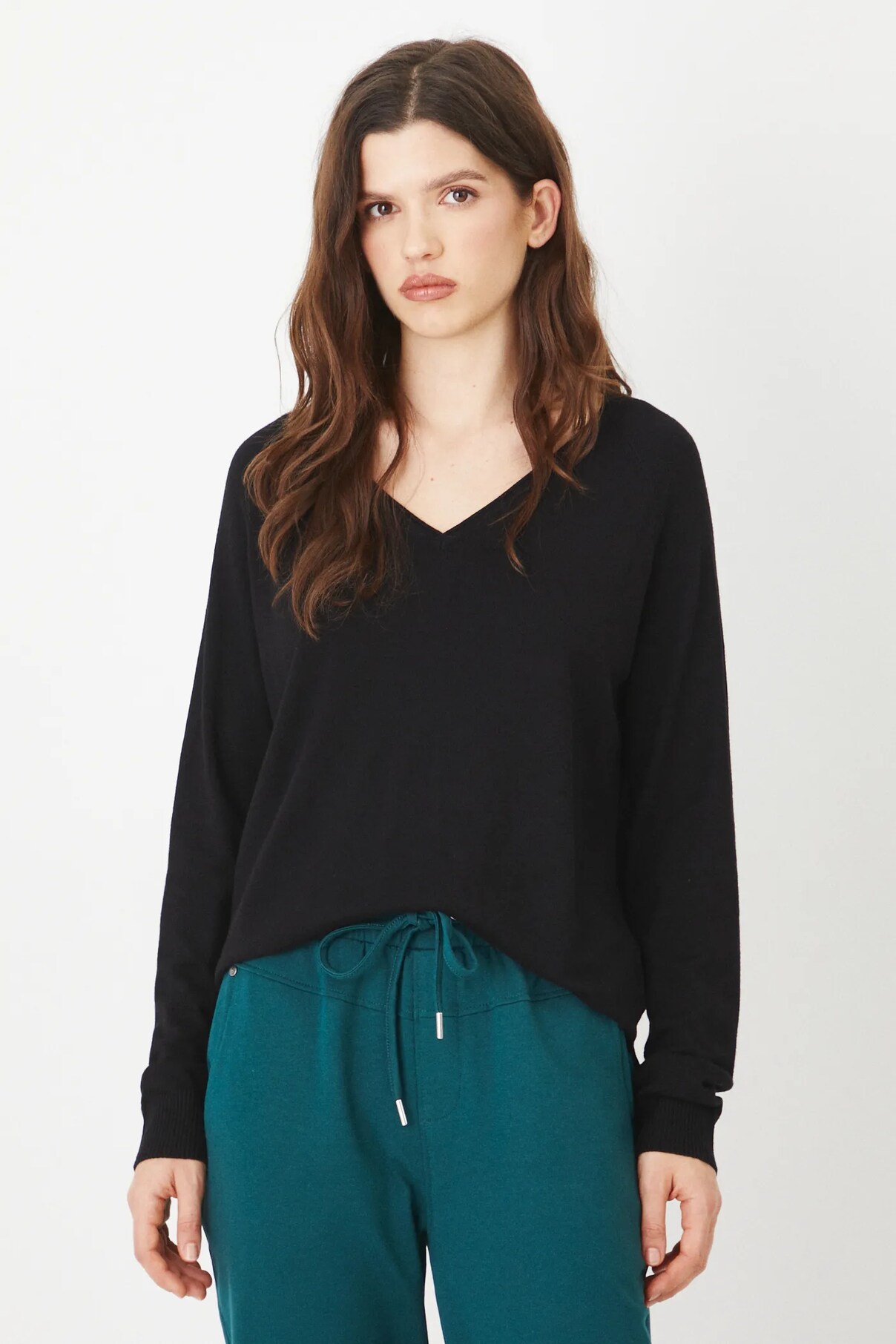 Свитер Medicine, черный
Свитер Medicine, черный