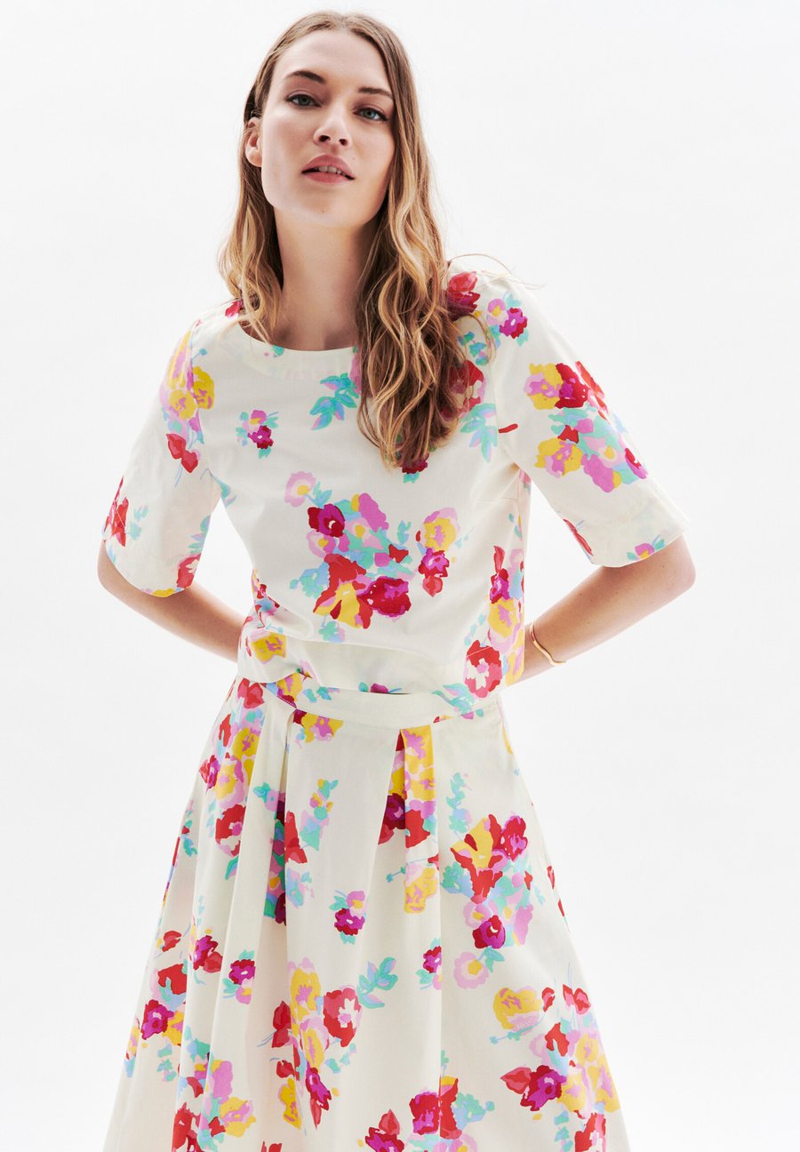 Блуза Caroll FRENCH FASHION ELEGANT MODERN CYNTHIA, Creme/Beige
Блуза Caroll FRENCH FASHION ELEGANT MODERN CYNTHIA, Creme/Beige