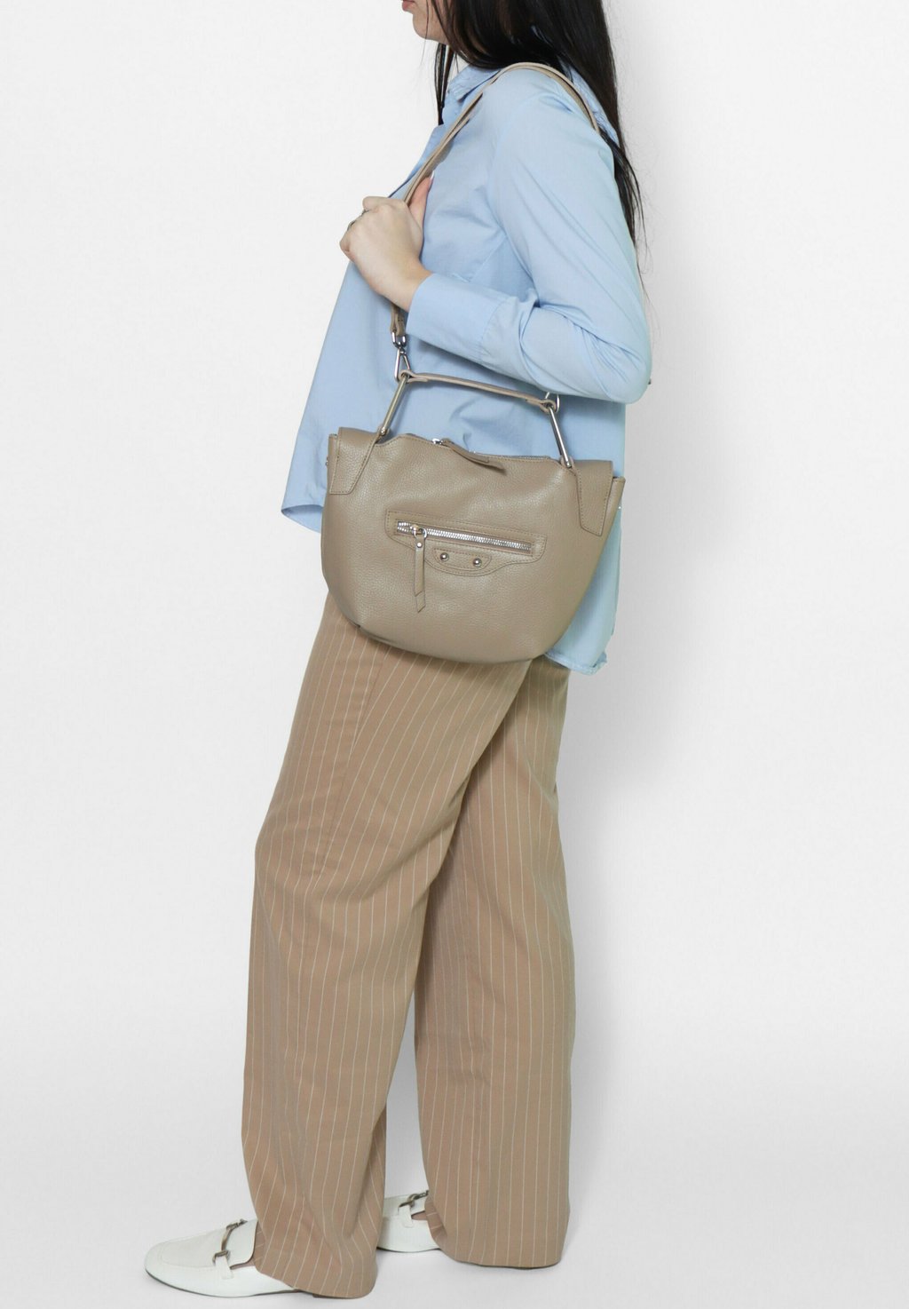 Сумка Roberta Rossi, серо-коричневый
Сумка Roberta Rossi, серо-коричневый