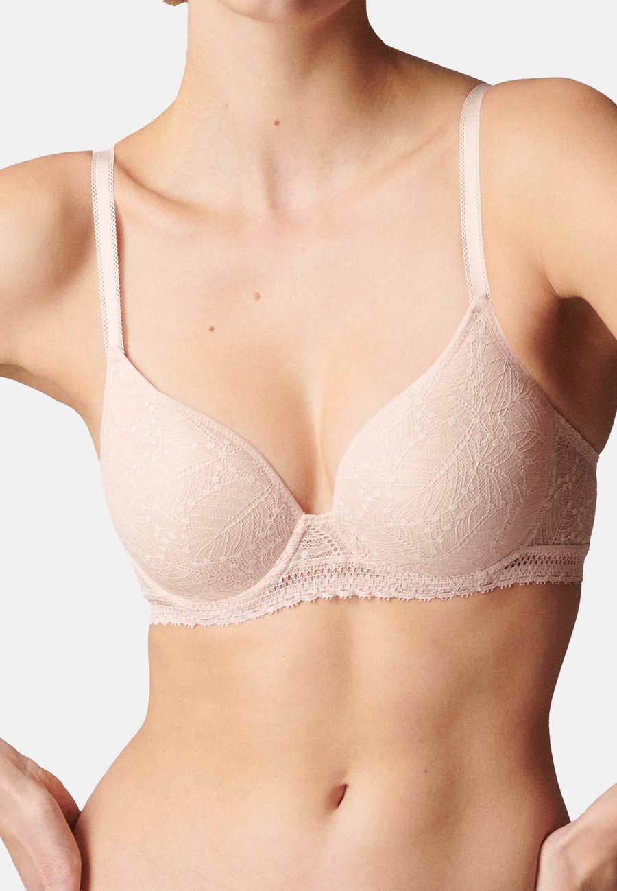 Бюстгальтер Simone Pérèle COMETE SCHALEN-MIT SPACER CUP, Rose Sand/Light Pink
Бюстгальтер Simone Pérèle COMETE SCHALEN-MIT SPACER CUP, Rose Sand/Light Pink