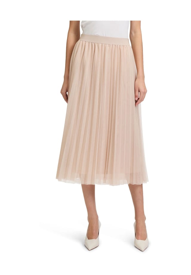 Юбка в складку с эластичным поясом Betty & Co, цвет 1098 soft nature
Юбка в складку с эластичным поясом Betty & Co, цвет 1098 soft nature