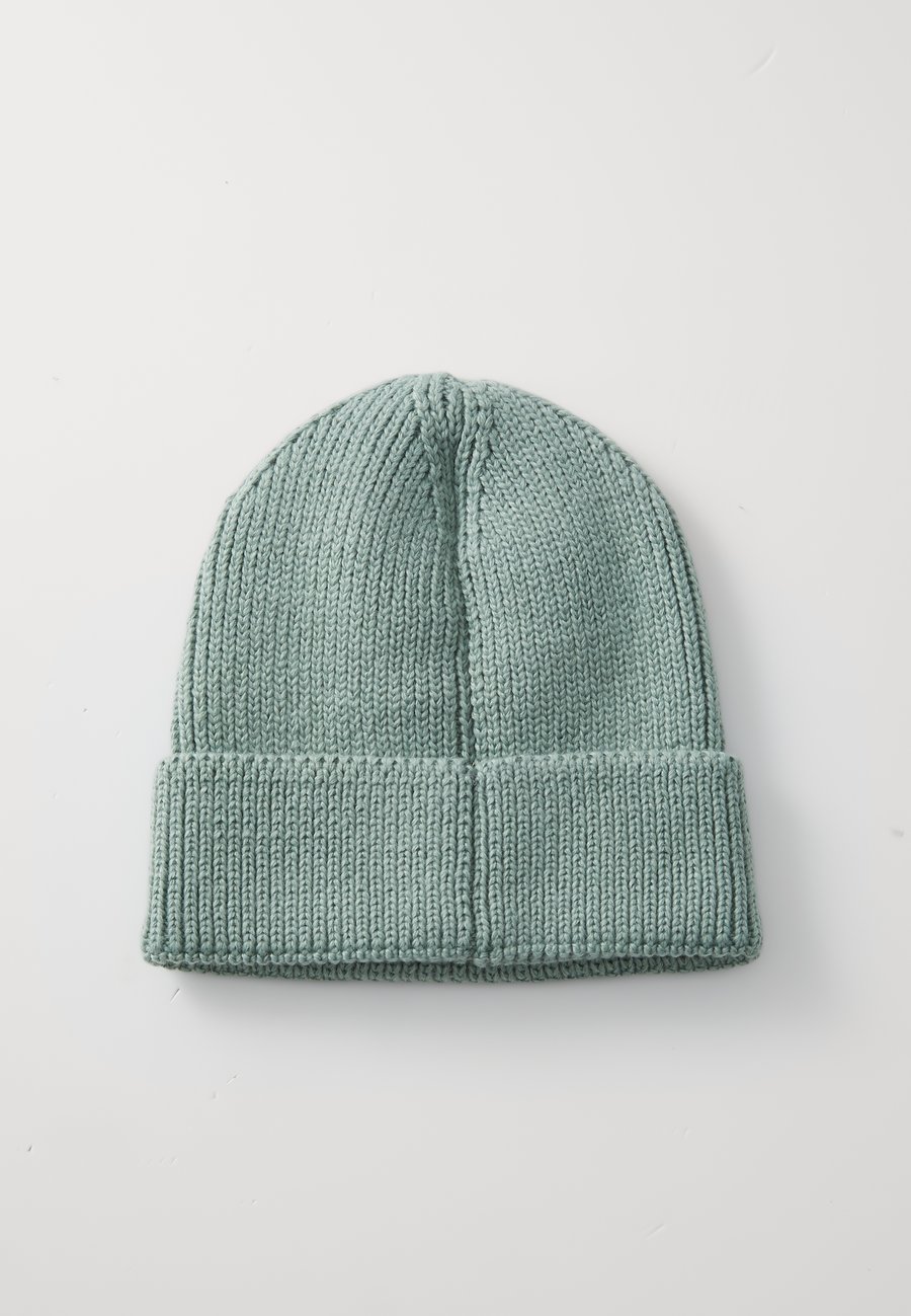 Шапка The North Face LOGO BOX CUFFED, Slate Moss-Bark Mist/Mint
Шапка The North Face LOGO BOX CUFFED, Slate Moss-Bark Mist/Mint