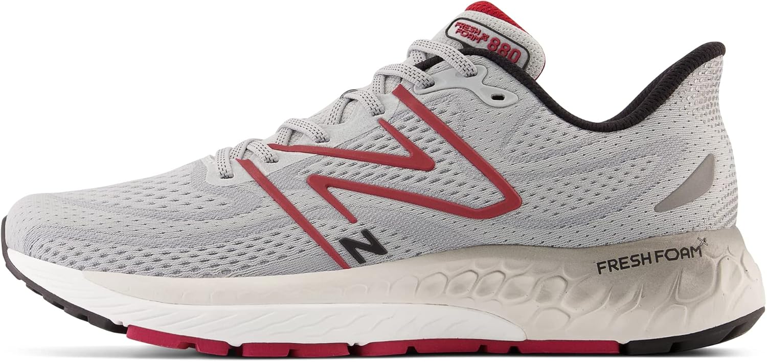 Мужские кроссовки для бега New Balance Fresh Foam X 880 V13, черный/серый
Мужские кроссовки для бега New Balance Fresh Foam X 880 V13, черный/серый