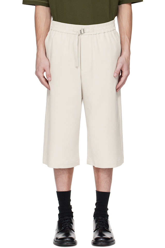 Эластичные большие шорты Ami Paris, цвет mastic
Эластичные большие шорты Ami Paris, цвет mastic