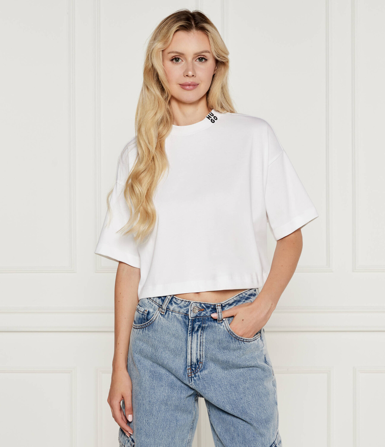 Футболка HUGO Damelody Cropped Fit, белый
Футболка HUGO Damelody Cropped Fit, белый