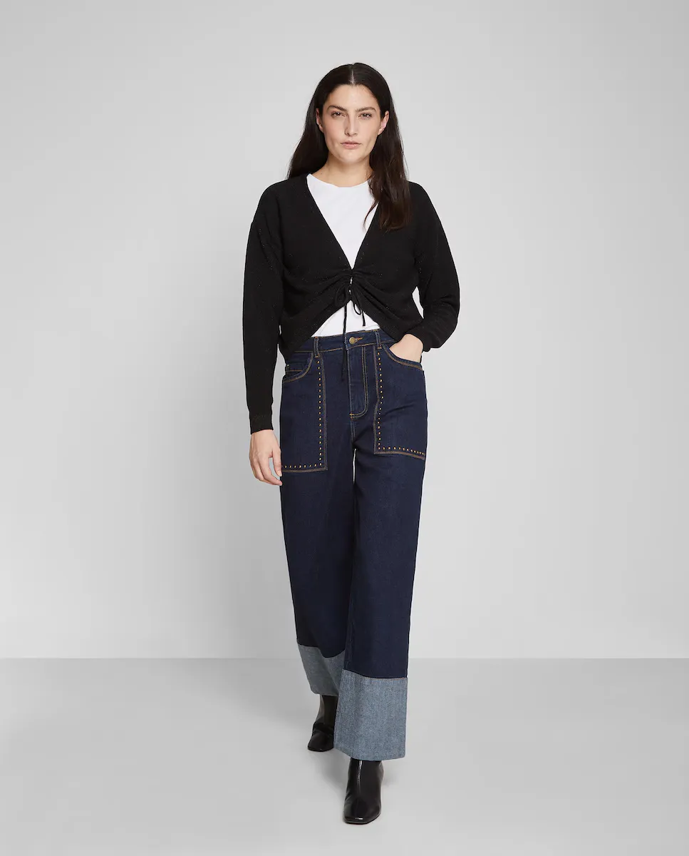 Женский свитер со сборками и V-образным вырезом Trucco, черный
Женский свитер со сборками и V-образным вырезом Trucco, черный