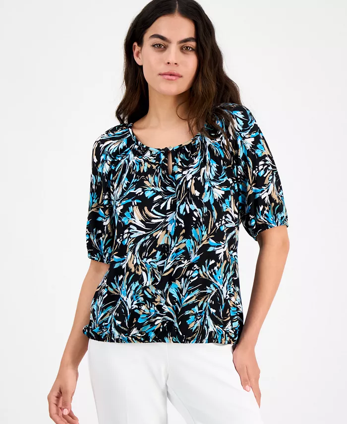 Укороченный топ с круглым вырезом и рукавом 3/4 в мелкий принт AK Anne Klein, черный
Укороченный топ с круглым вырезом и рукавом 3/4 в мелкий принт AK Anne Klein, черный