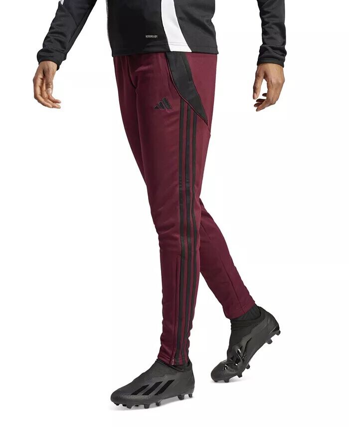 Женские тренировочные брюки узкого кроя Tiro 24 adidas, красный
Женские тренировочные брюки узкого кроя Tiro 24 adidas, красный